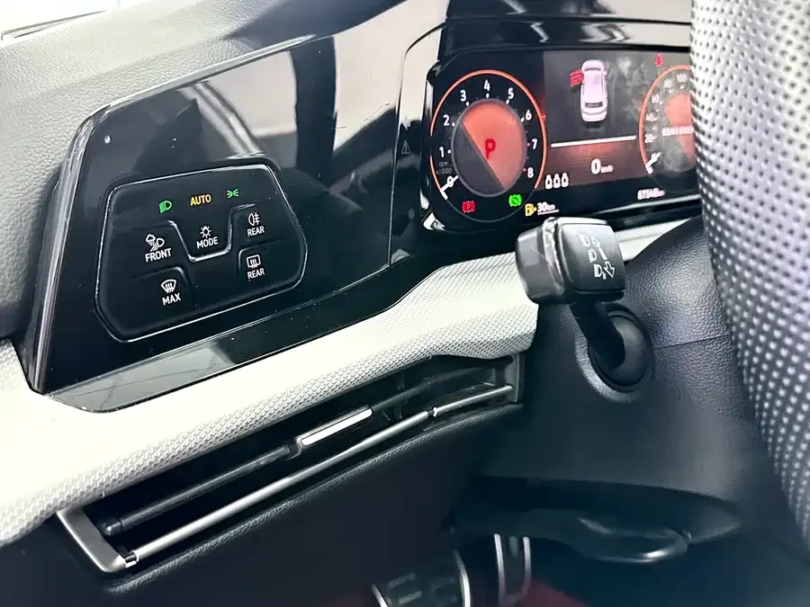 Volkswagen golf Golf 2021 280TSI DSG Pro First Edition 2022 — миниатюра 5