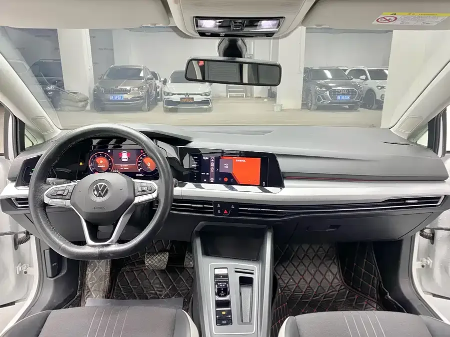 Volkswagen golf Golf 2021 280TSI DSG Pro 2022 — миниатюра 4