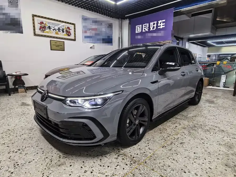 Volkswagen golf Golf 2023 facelift 280TSI DSG R-Line Lite 2023 — фото 1, купить с доставкой в Москву