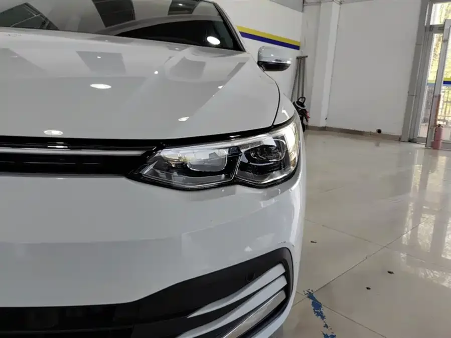 Volkswagen golf Golf 2023 facelift 280TSI DSG Pro 2023 — миниатюра 2