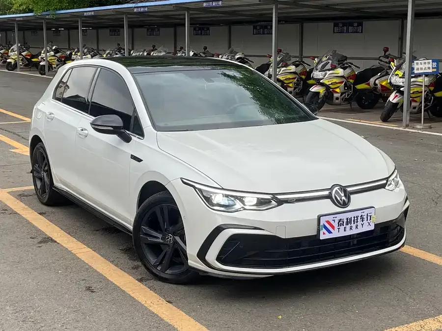 Volkswagen golf Golf 2023 280TSI DSG R-Line Lite 2023 — миниатюра 3