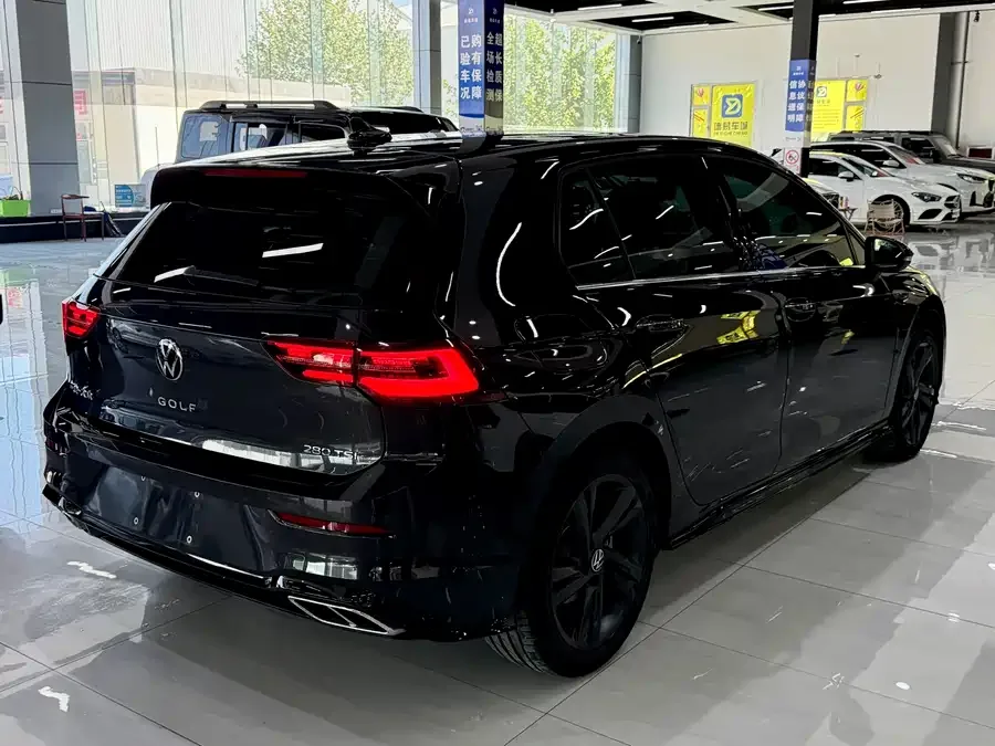 Volkswagen golf Golf 2023 280TSI DSG R-Line 2022 — миниатюра 5