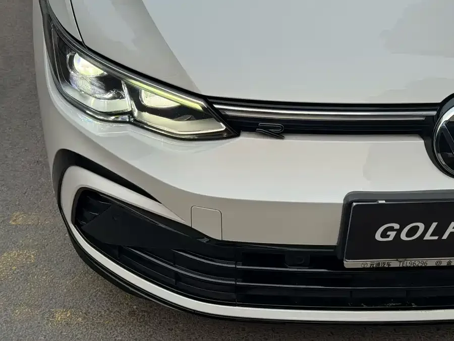 Volkswagen golf Golf 2023 280TSI DSG R-Line 2024 — миниатюра 4