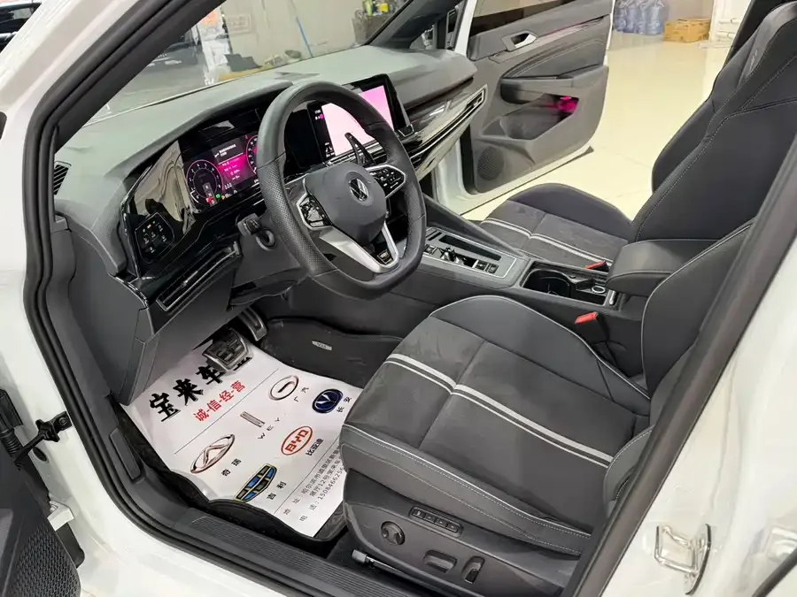 Volkswagen golf Golf 2023 280TSI DSG R-Line 2023 — миниатюра 4