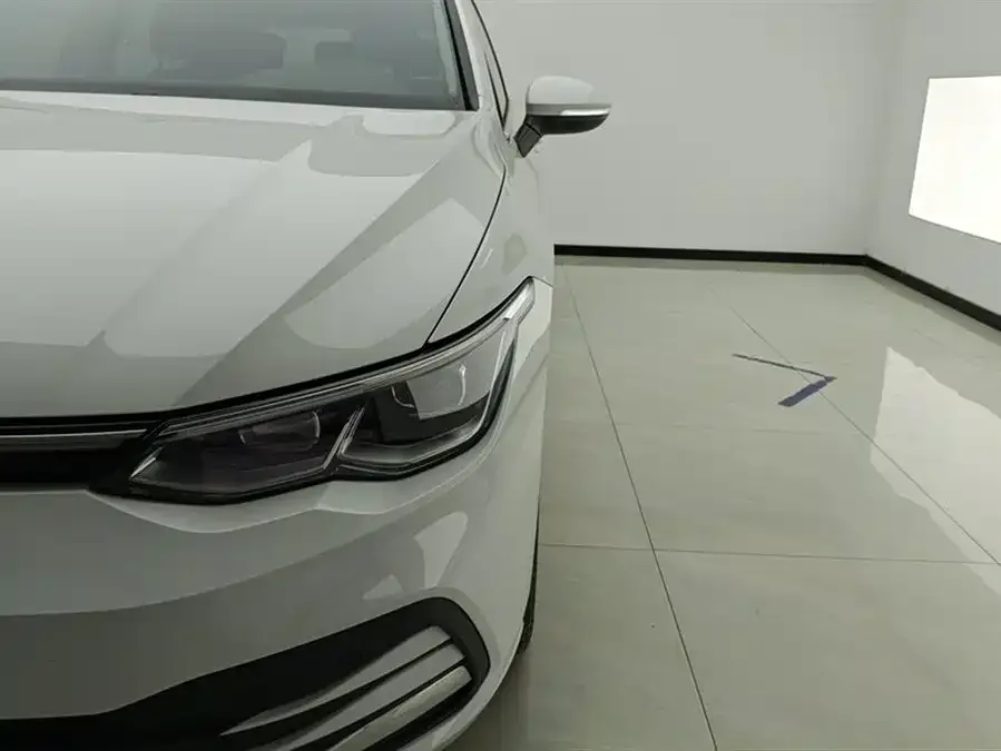 Volkswagen golf Golf 2023 facelift 280TSI DSG Pro 2024 — миниатюра 2