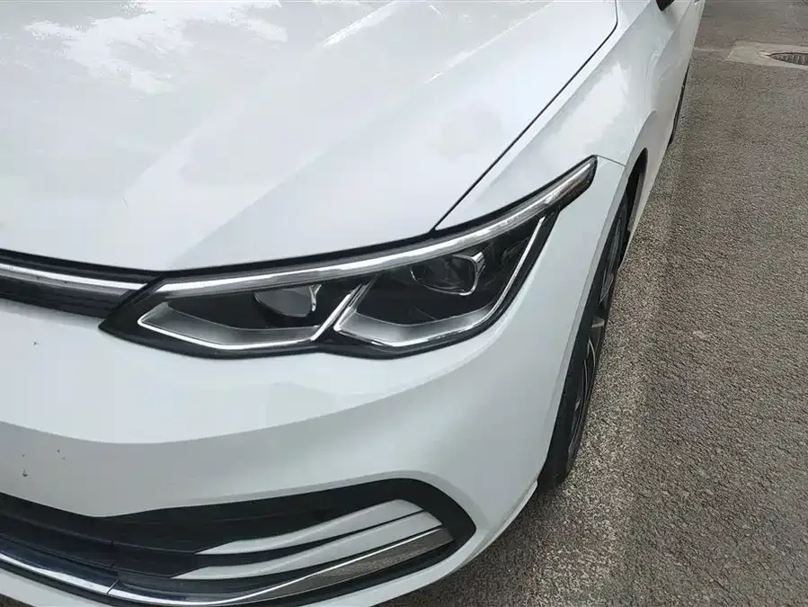 Volkswagen golf Golf 2021 280TSI DSG Pro 2022 — миниатюра 2