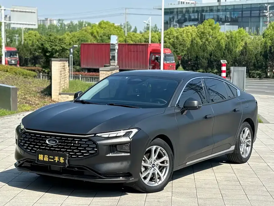 Ford Mondeo 2023 Mondeo EcoBoost 245 Luxury 2023 — фото 1, купить с доставкой в Москву