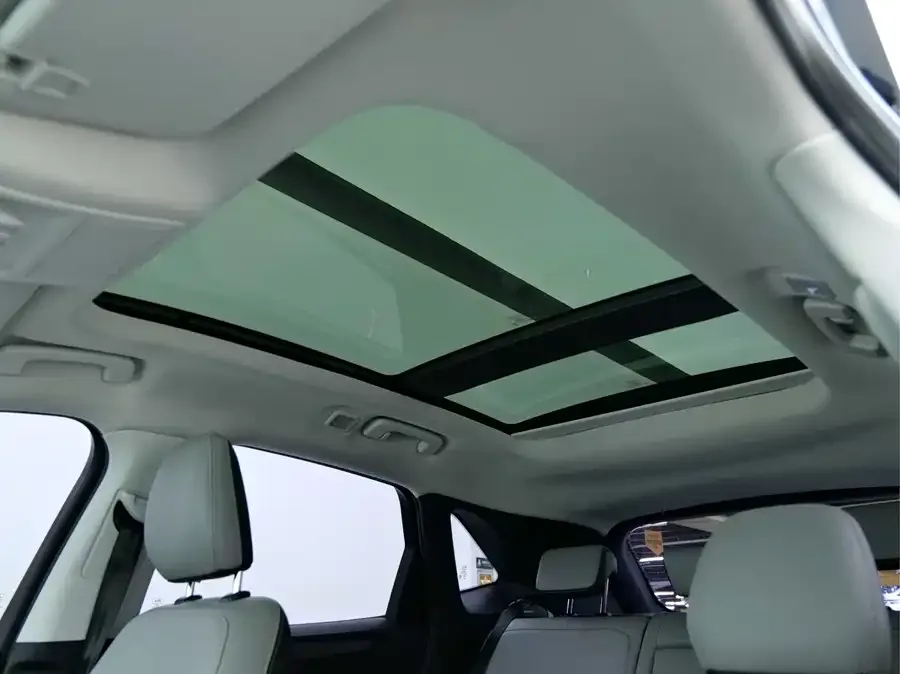 Ford Edge 2020 EcoBoost 245 2WD Leisure Edition 2022 — миниатюра 3