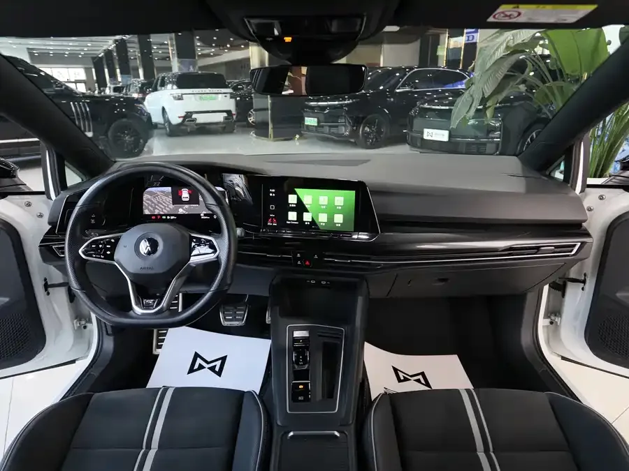 Volkswagen golf Golf 2023 280TSI DSG R-Line Lite 2022 — миниатюра 5