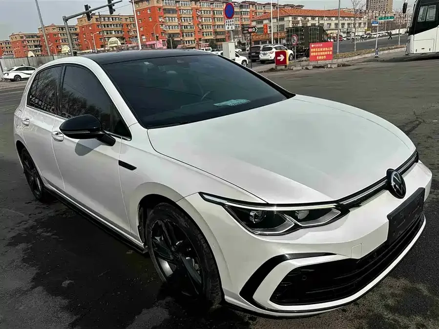 Volkswagen golf Golf 2021 280TSI DSG R-Line 2022 — миниатюра 3