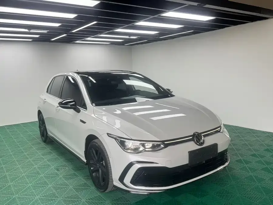 Volkswagen golf Golf 2021 280TSI DSG R-Line 2022 — миниатюра 3
