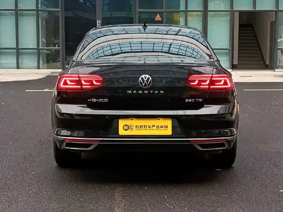 Volkswagen Magotan Magotan 2020 330TSI DSG Luxury Edition 2022 — миниатюра 2