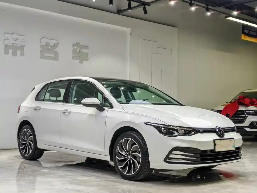 Volkswagen golf Golf 2023 280TSI DSG Pro 2024 — миниатюра 3