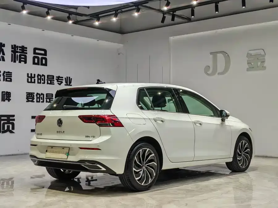 Volkswagen golf Golf 2023 280TSI DSG Pro 2024 — миниатюра 4