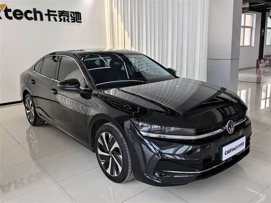 Volkswagen Magotan Magotan 2024 300TSI DSG Premium Edition Conspicuous Package 2025 — миниатюра 3