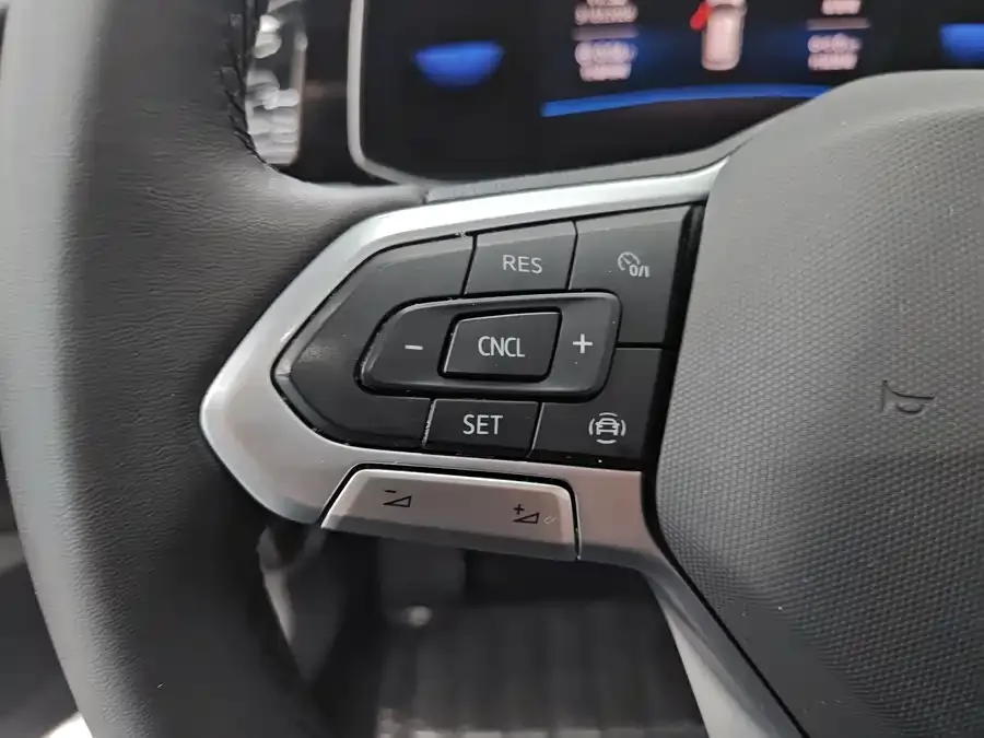 Volkswagen Sagitar 2023 Sagitar 300TSI DSG Beyond Edition 2024 — миниатюра 4