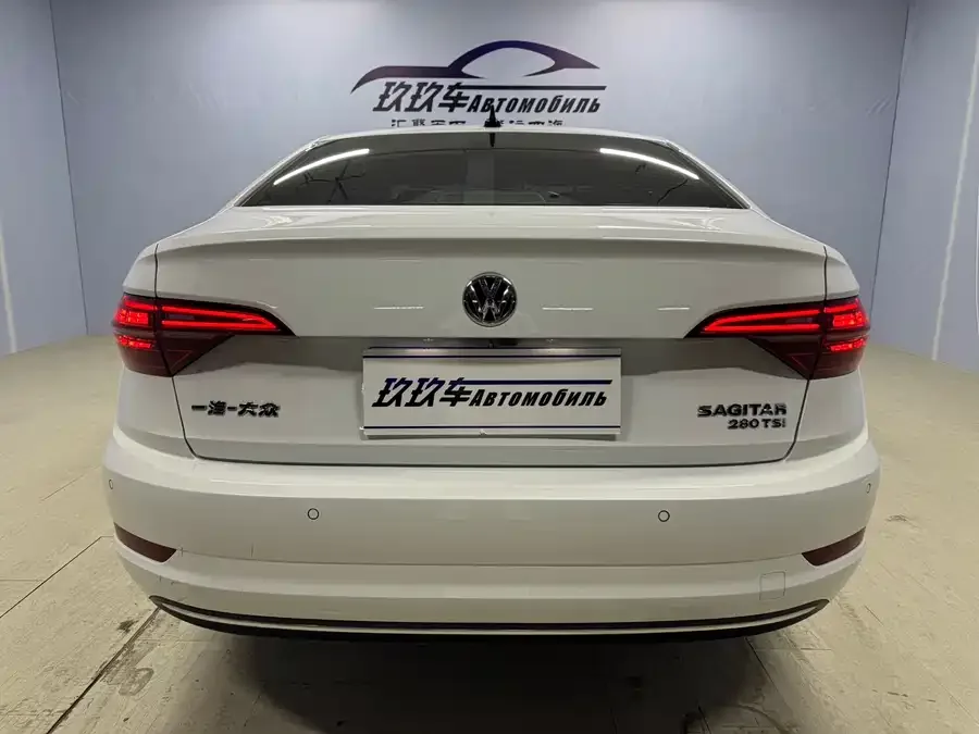 Volkswagen Sagitar 2022 Sagitar 280TSI DSG Flying Edition 2022 — миниатюра 2