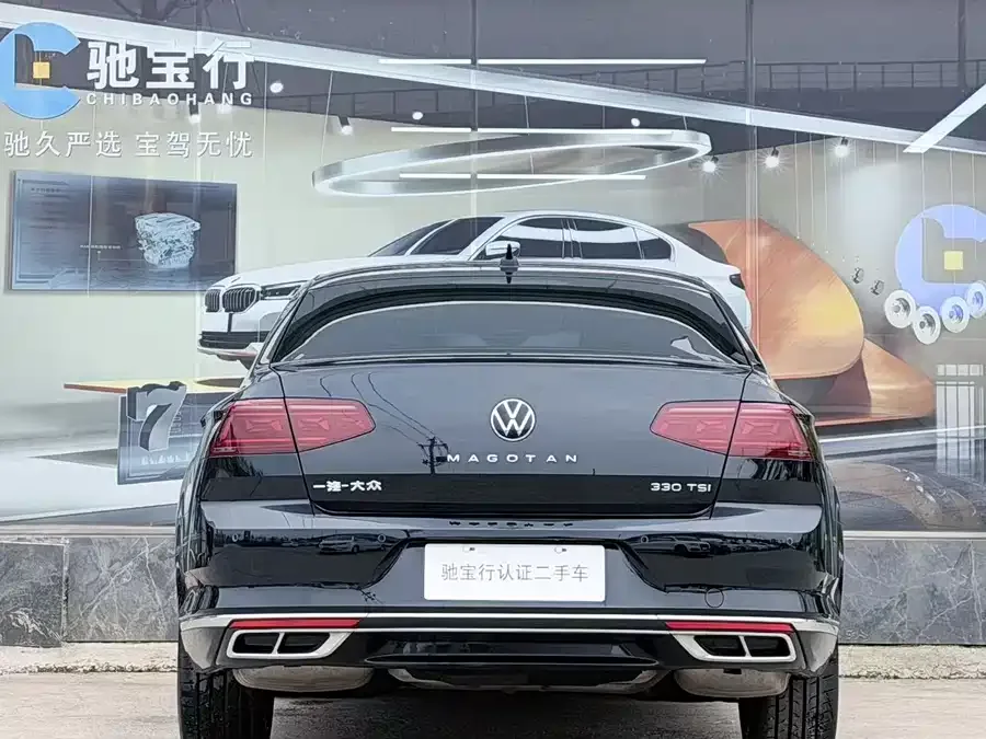 Volkswagen Magotan Magotan 2023 2 million commemorative edition 330TSI DSG luxury model 2023 — миниатюра 2