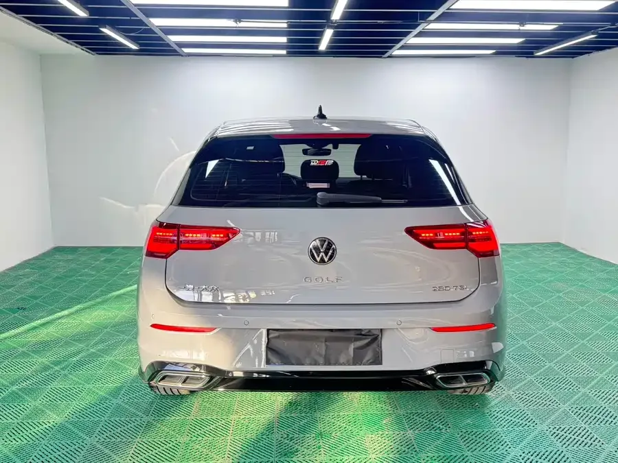 Volkswagen golf Golf 2021 280TSI DSG R-Line 2022 — миниатюра 2