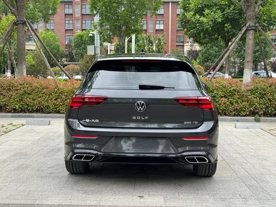 Volkswagen golf Golf 2021 280TSI DSG R-Line 2022 — миниатюра 4