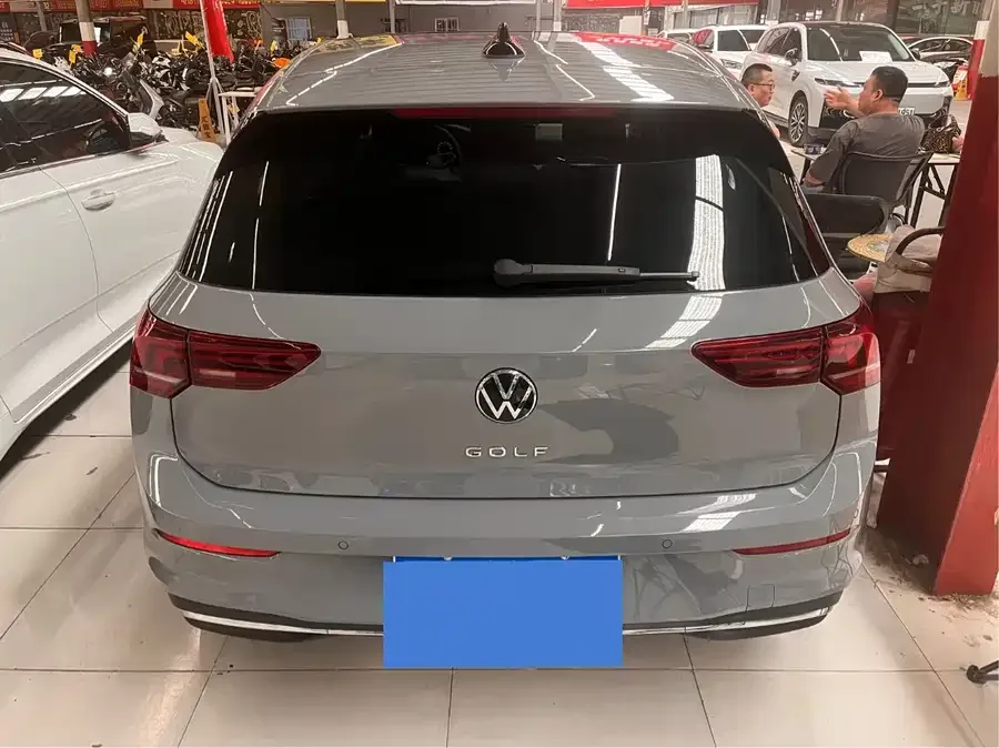 Volkswagen golf Golf 2025 300TSI Pro 2026 — миниатюра 5