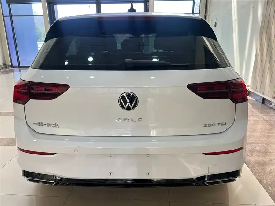 Volkswagen golf Golf 2021 280TSI DSG R-Line 2022 — миниатюра 2