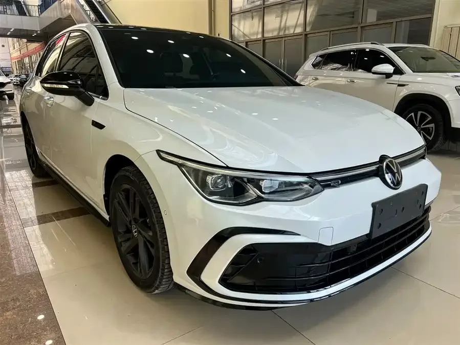 Volkswagen golf Golf 2021 280TSI DSG R-Line 2022 — миниатюра 3