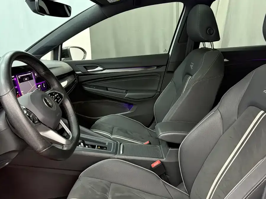 Volkswagen golf Golf 2021 280TSI DSG R-Line 2022 — миниатюра 5