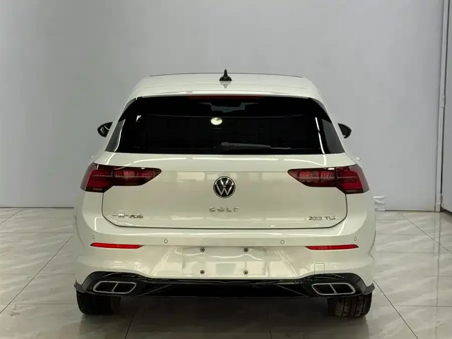 Volkswagen golf Golf 2023 280TSI DSG R-Line Lite 2023 — миниатюра 2