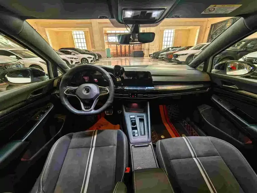 Volkswagen golf Golf 2023 280TSI DSG R-Line Lite 2023 — миниатюра 5