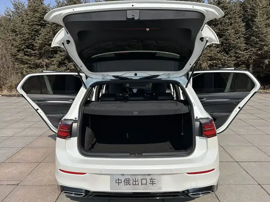 Volkswagen golf Golf 2021 280TSI DSG R-Line 2022 — миниатюра 4