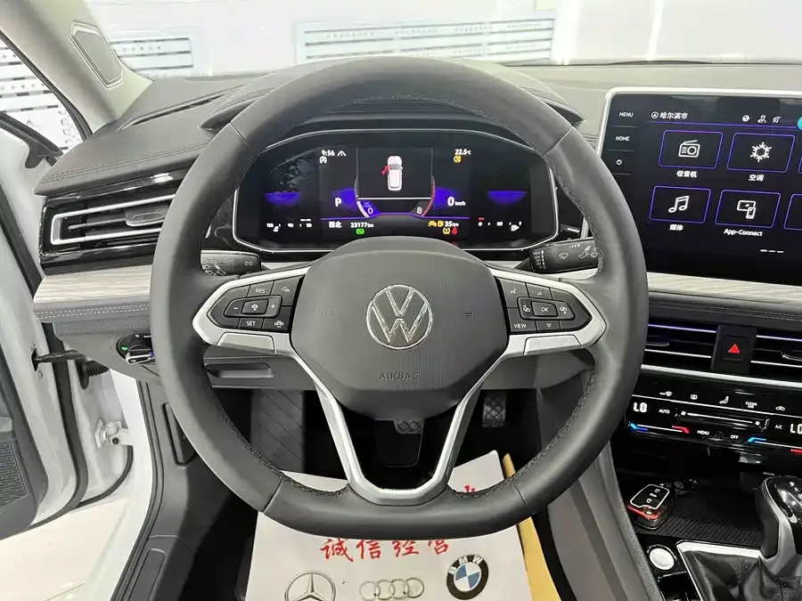Volkswagen Sagitar 2023 Sagitar 280TSI DSG Beyond Edition 2022 — миниатюра 5