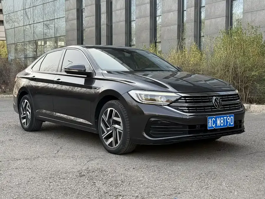 Volkswagen Sagitar 2023 Sagitar 280TSI DSG Beyond Edition 2022 — миниатюра 3