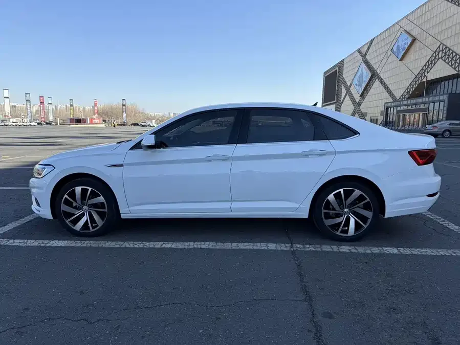 Volkswagen Sagitar 2022 Sagitar 280TSI DSG Excellence Edition 2022 — миниатюра 4