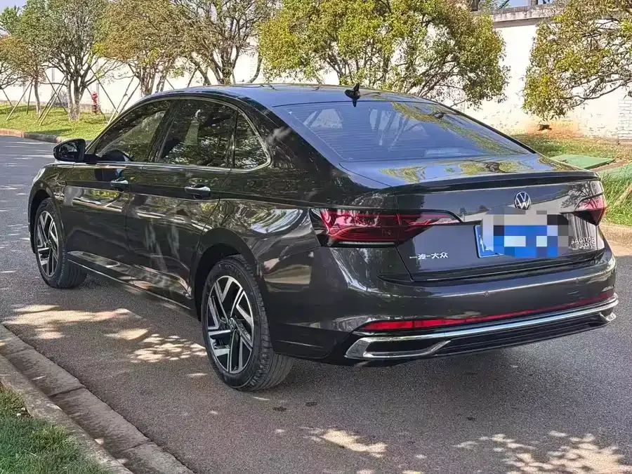 Volkswagen Sagitar 2025 Sagitar 300TSI DSG Beyond Edition 2025 — миниатюра 2