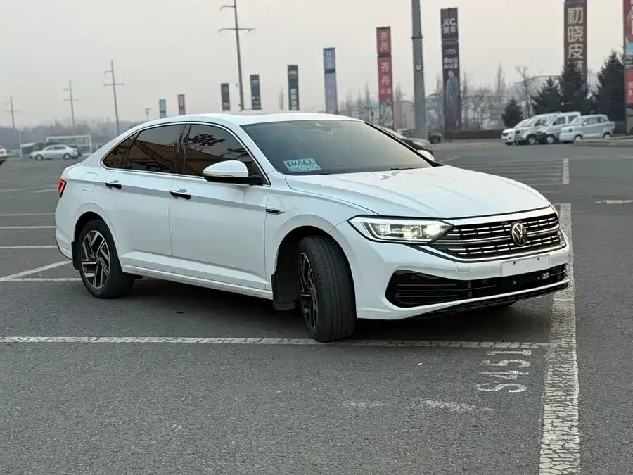 Volkswagen Sagitar 2023 Sagitar 280TSI DSG Beyond Edition 2022 — миниатюра 3