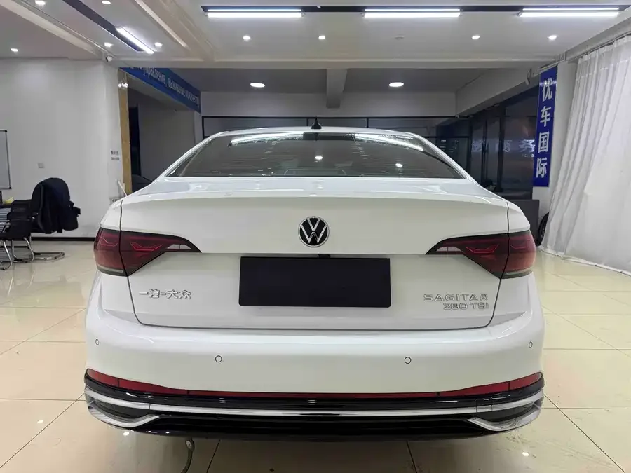 Volkswagen Sagitar 2023 Sagitar 280TSI DSG Beyond Edition 2022 — миниатюра 2