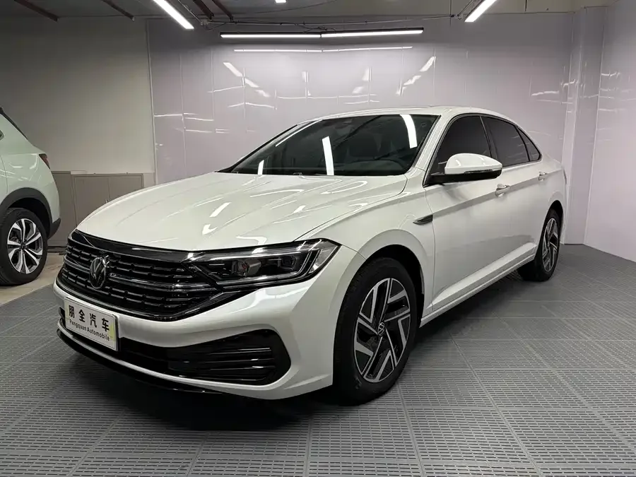 Volkswagen Sagitar 2023 Sagitar 280TSI DSG Excellence Plus Edition 2022 — фото 1, купить с доставкой в Москву