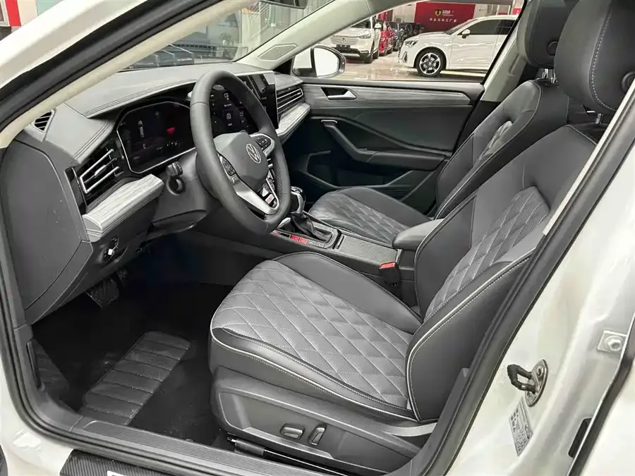 Volkswagen Sagitar 2023 Sagitar 280TSI DSG Beyond Lite Edition 2023 — миниатюра 5