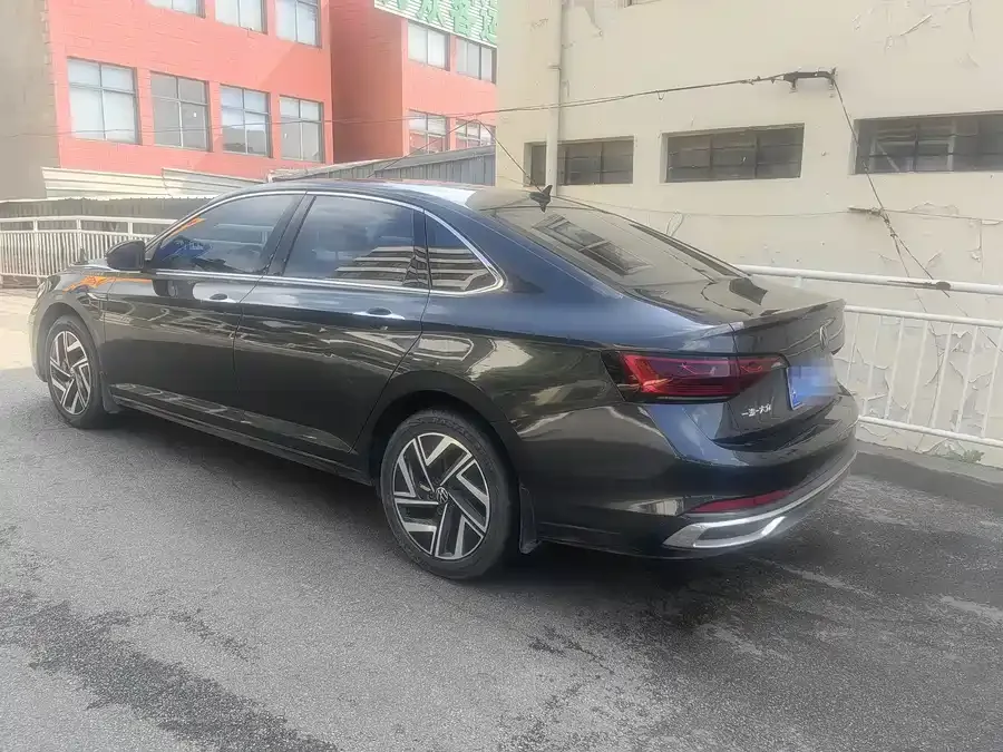 Volkswagen Sagitar 2023 Sagitar 280TSI DSG Beyond Edition 2023 — миниатюра 4