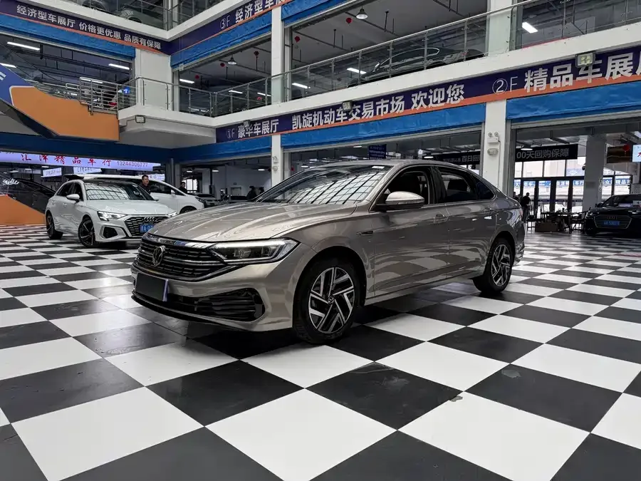 Volkswagen Sagitar 2023 Sagitar 280TSI DSG Beyond Edition 2022 — фото 1, купить с доставкой в Москву