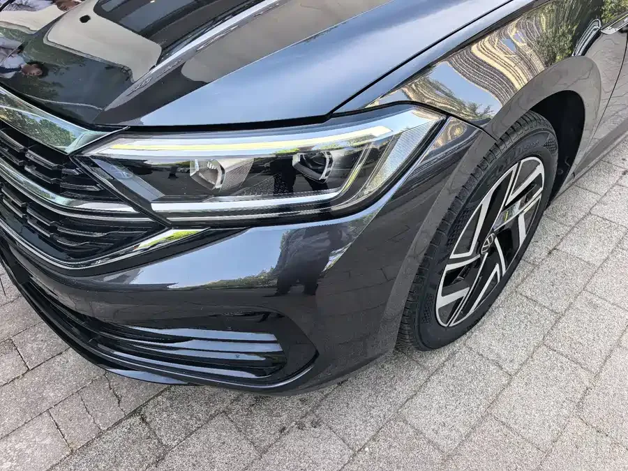 Volkswagen Sagitar 2023 Sagitar 200TSI DSG Beyond Edition 2023 — миниатюра 2