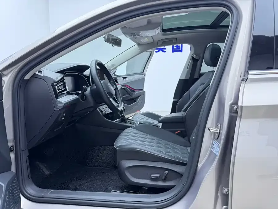 Volkswagen Sagitar 2023 Sagitar 280TSI DSG Beyond Lite Edition 2022 — миниатюра 2