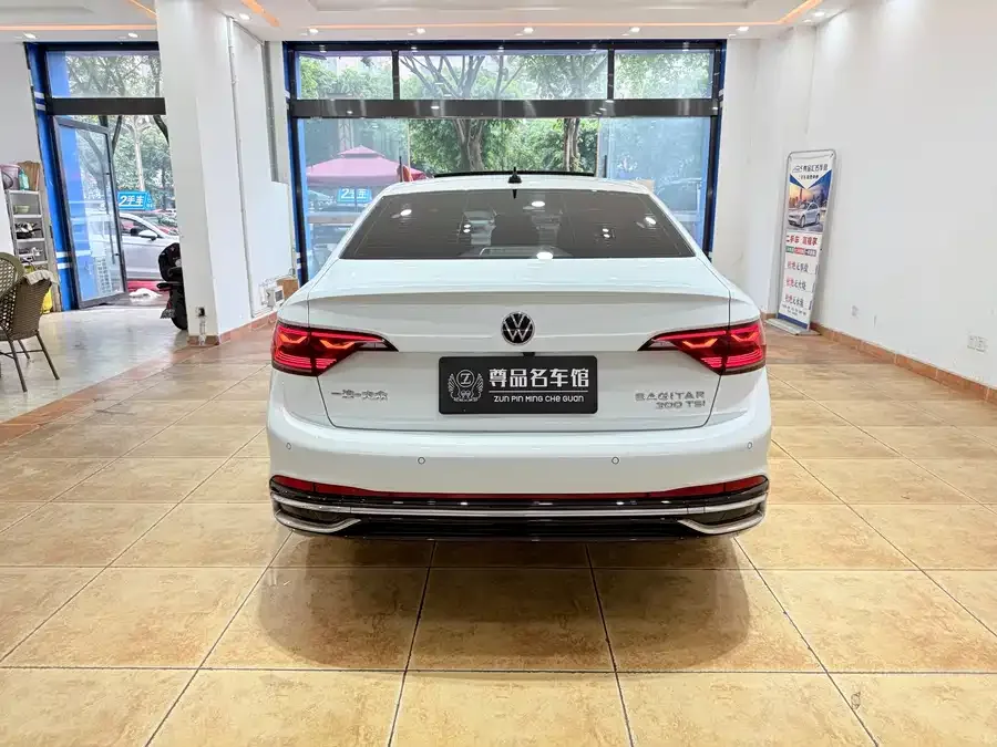 Volkswagen Sagitar 2024 Sagitar 300TSI DSG Beyond Edition 2024 — миниатюра 2