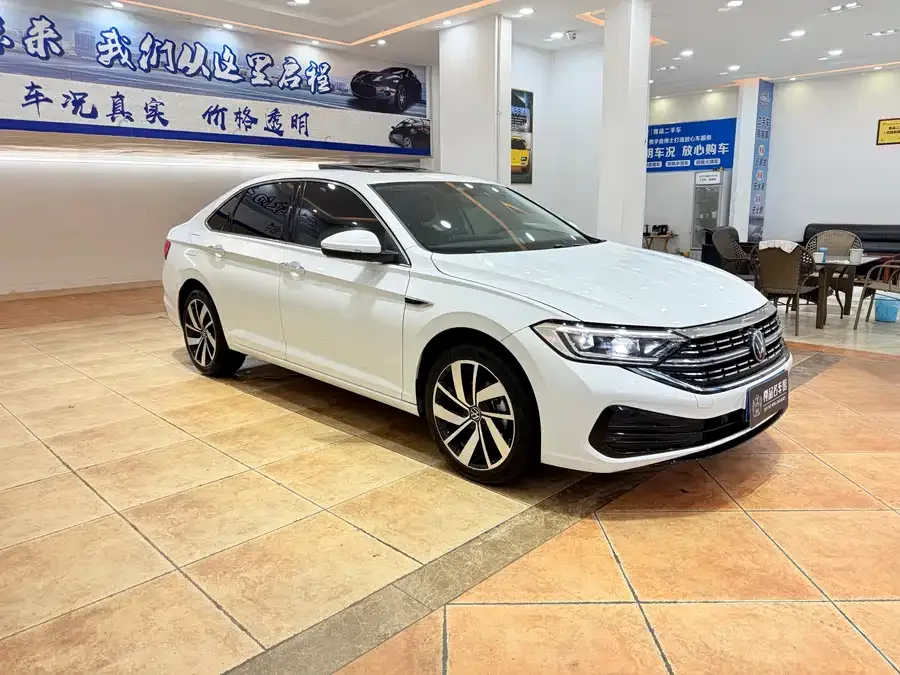 Volkswagen Sagitar 2024 Sagitar 300TSI DSG Beyond Edition 2024 — миниатюра 3