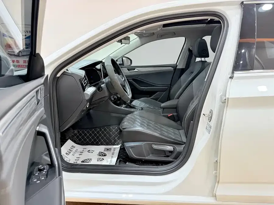 Volkswagen Sagitar 2024 Sagitar 300TSI DSG Beyond Edition 2024 — миниатюра 5