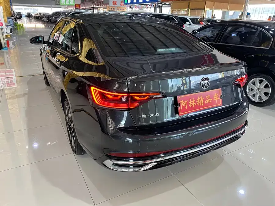 Volkswagen Sagitar 2024 Sagitar 300TSI DSG Beyond Edition 2024 — миниатюра 4