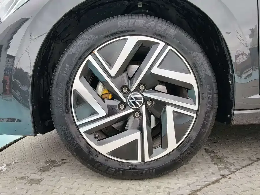 Volkswagen Sagitar 2023 Sagitar 200TSI DSG Beyond Edition 2023 — миниатюра 3