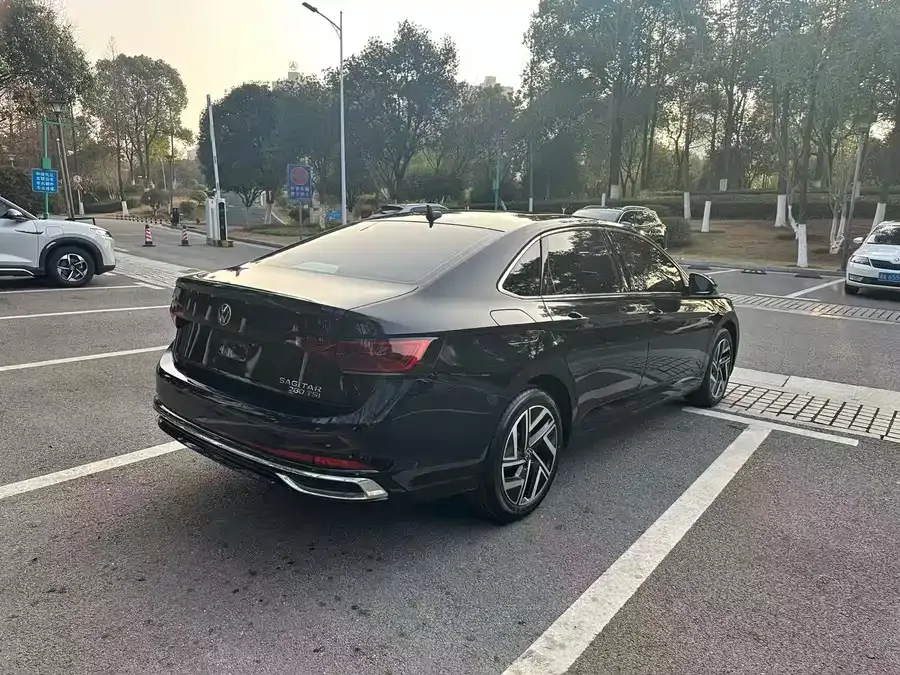 Volkswagen Sagitar 2023 Sagitar 280TSI DSG Beyond Lite Edition 2023 — миниатюра 2