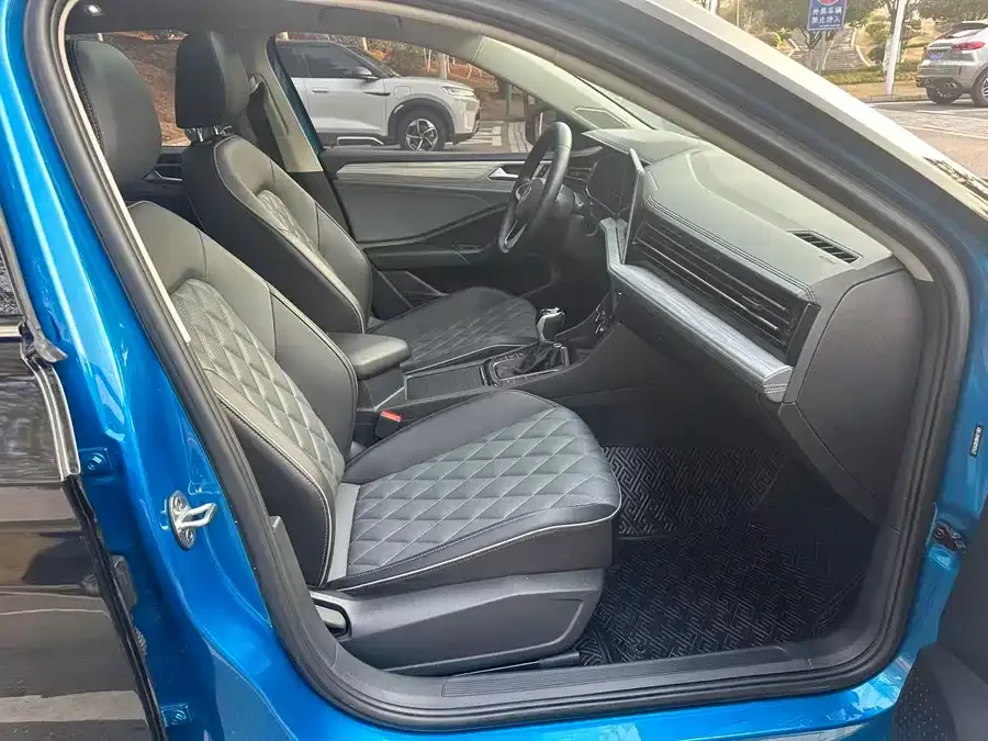 Volkswagen Sagitar 2023 Sagitar 280TSI DSG Beyond Lite Edition 2023 — миниатюра 3